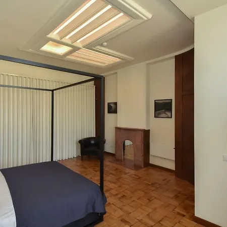 Republica 157 4* Oporto