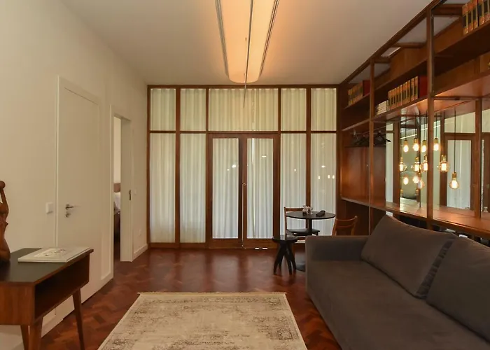 Republica 157 4* Porto