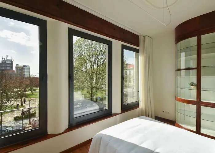 Republica 157 4* Oporto